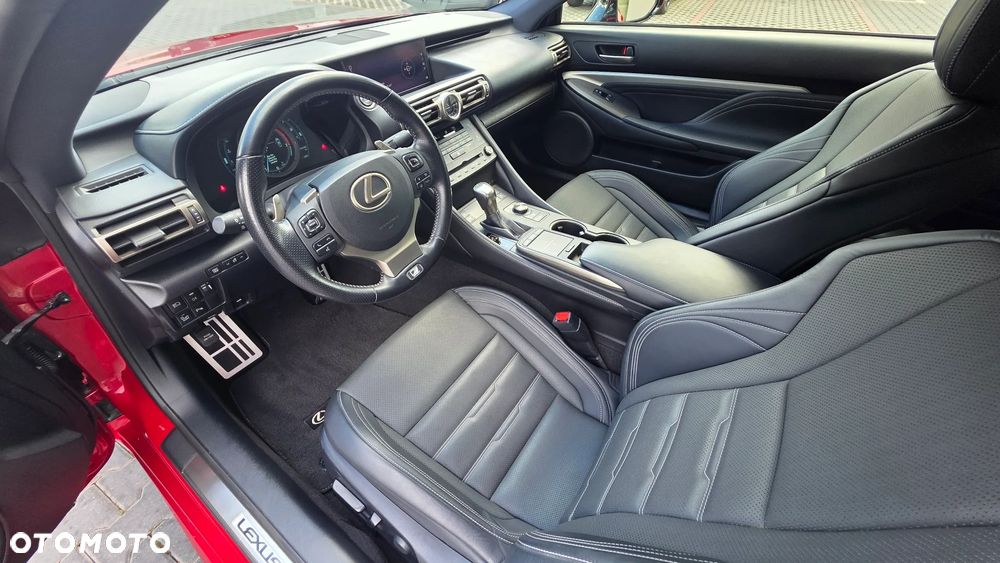 Lexus RC 200t / 300 F Sport - 15