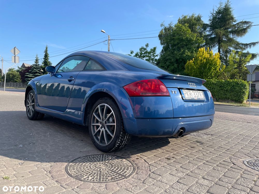 Audi TT Coupé 1.8T - 4