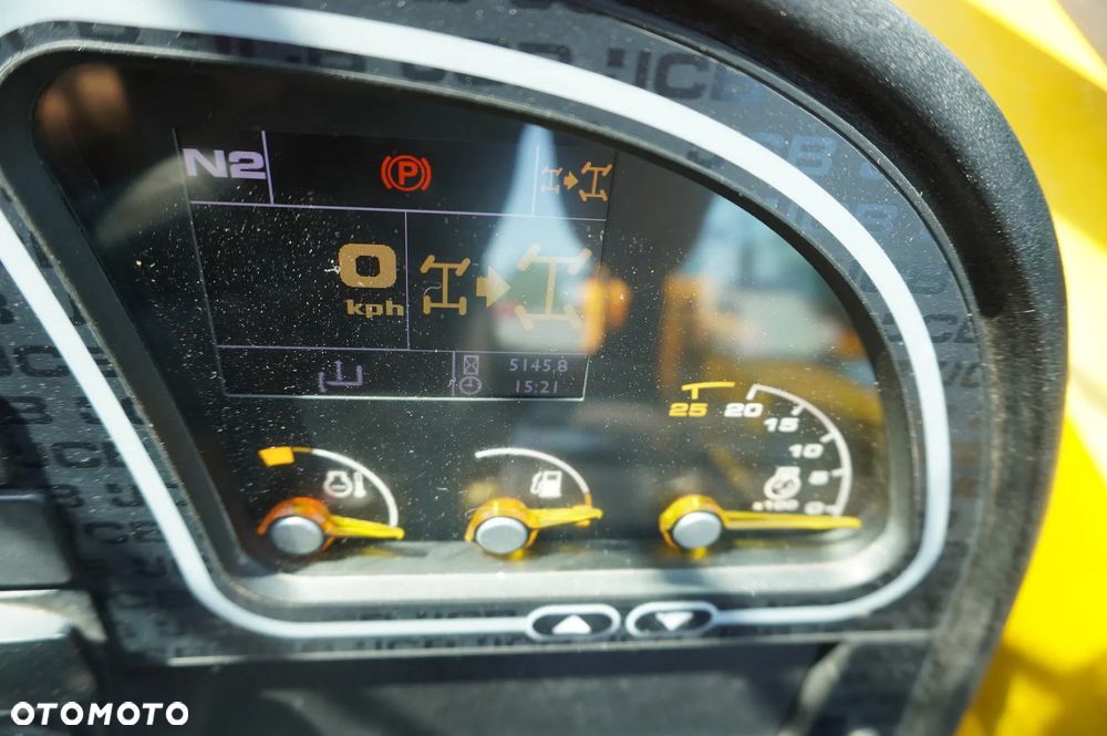 JCB 535-95 / 3,5 t / zasięg 9,5 m / joystick - 29