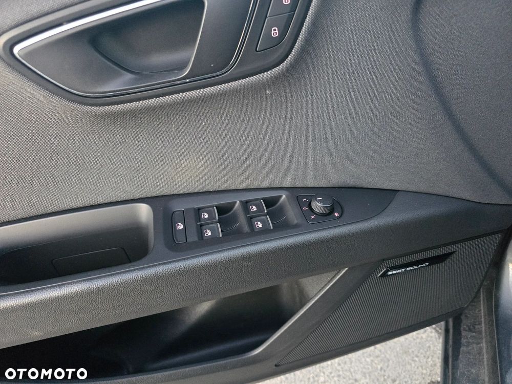 Seat Leon 2.0 TDI Xcellence S&S - 11