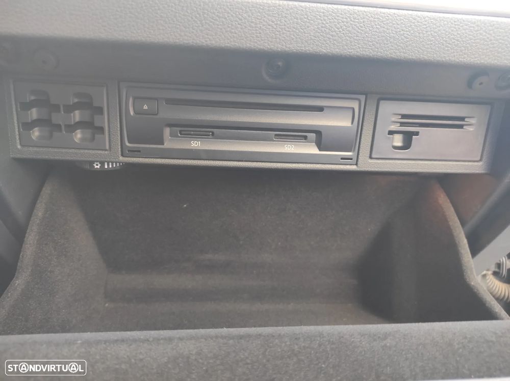 VW Golf 1.0 TSI Confortline - 9