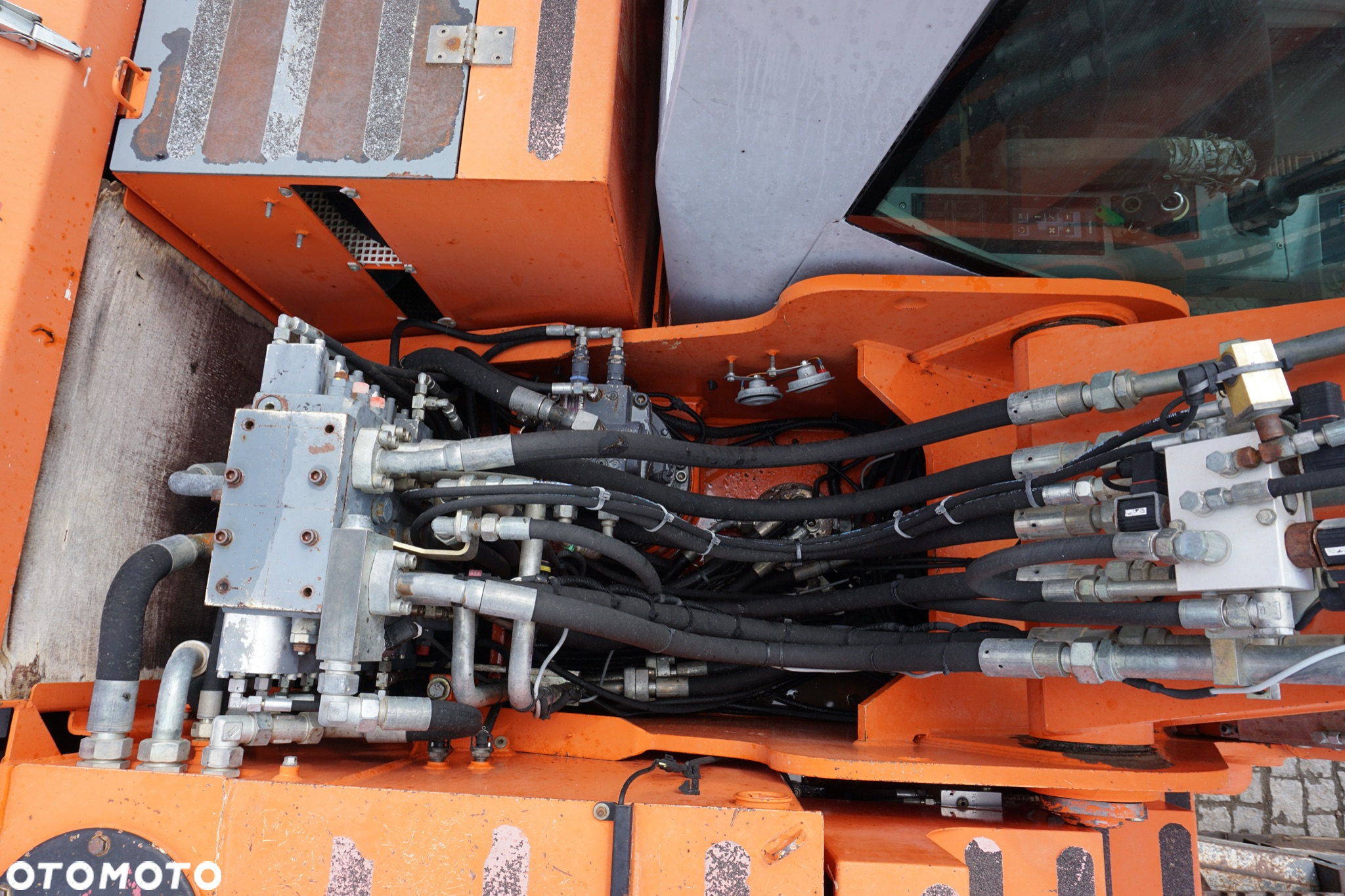 Atlas Terex TC 225LC - 9