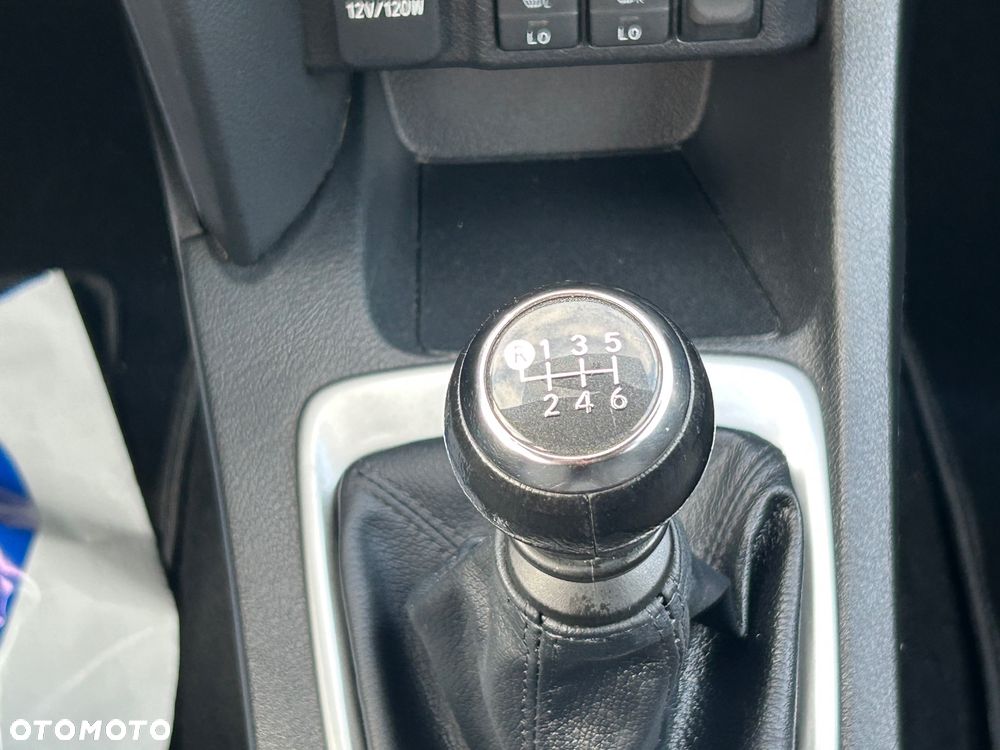 Toyota Auris 1.6 Executive - 19
