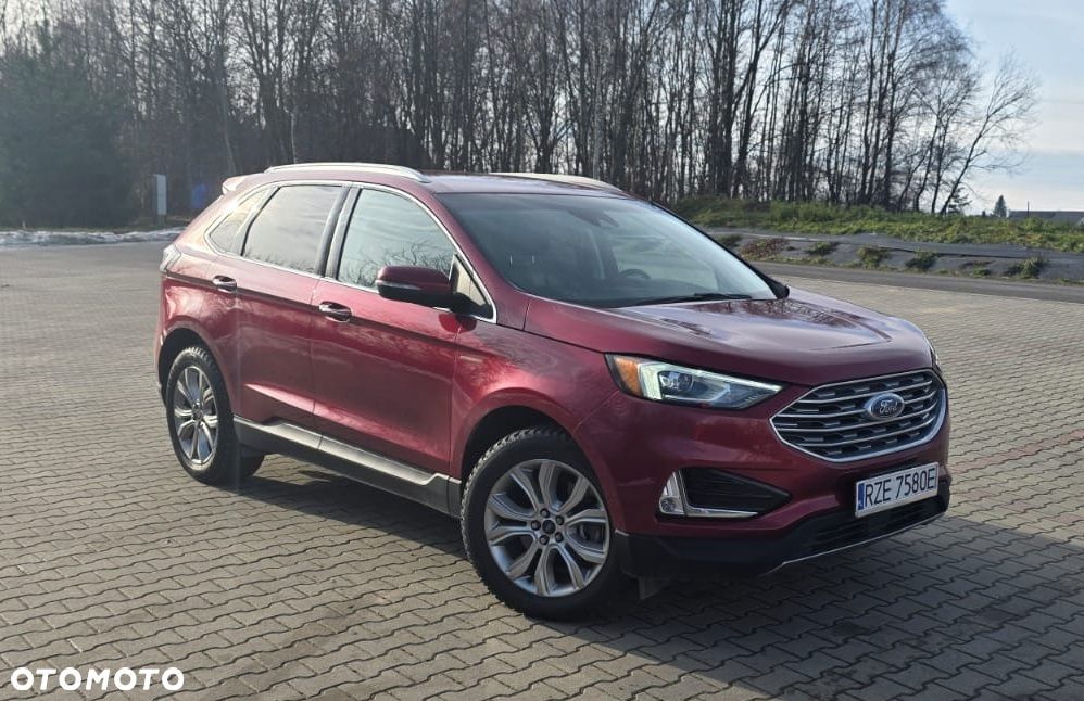 Ford Edge - 1