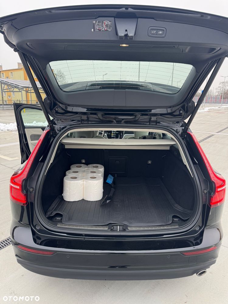 Volvo V60 D3 Momentum Pro - 23