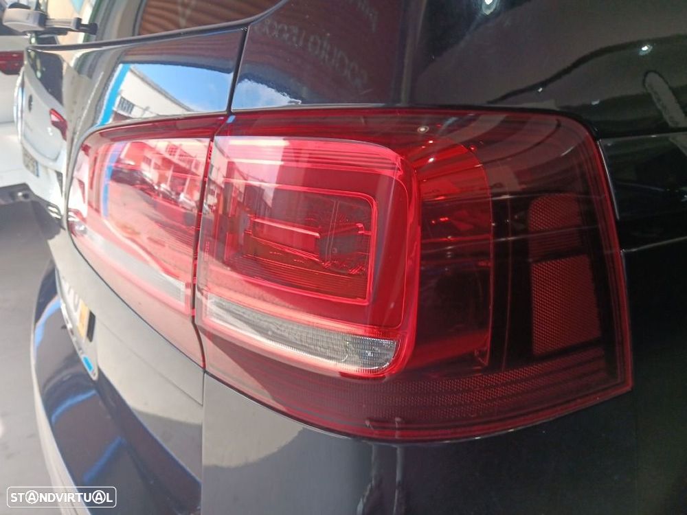 VW Sharan 2.0 TDI Blue Confortline - 34