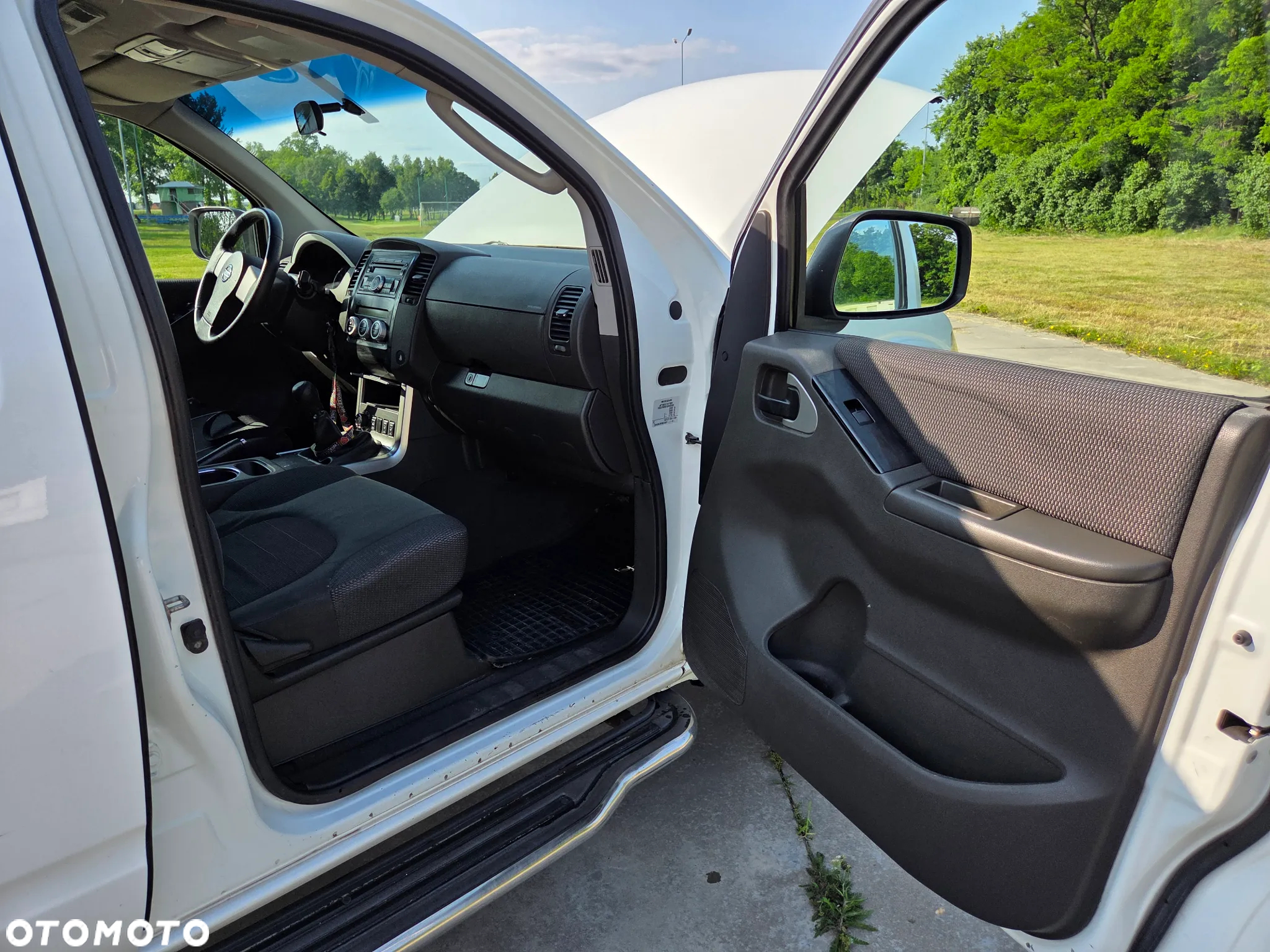 Nissan Pathfinder - 8