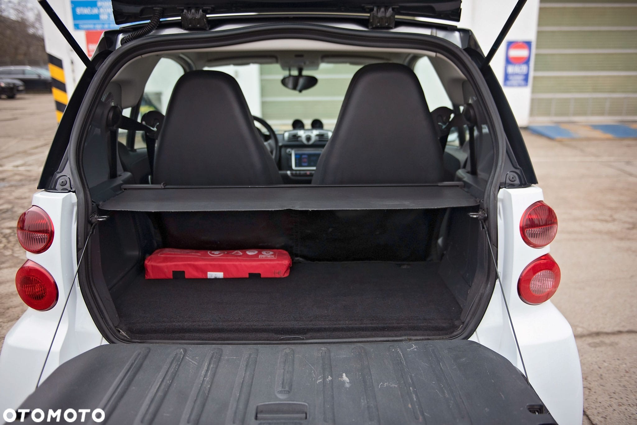 Smart Fortwo coupe softouch pure micro hybrid drive - 10