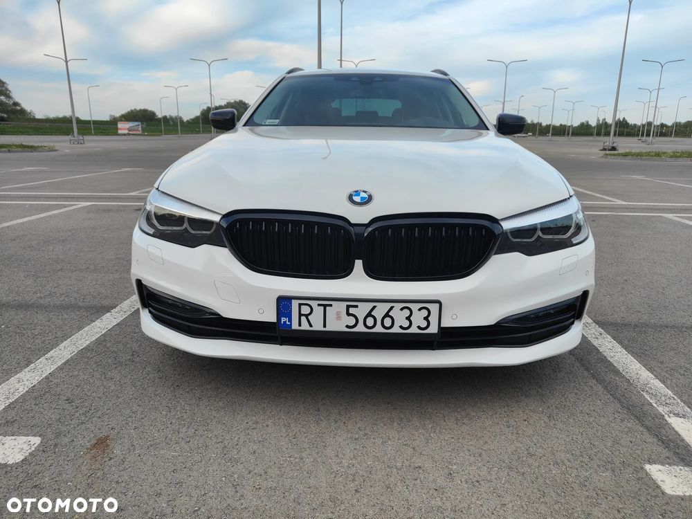 BMW Seria 5 518d M Sport sport - 3