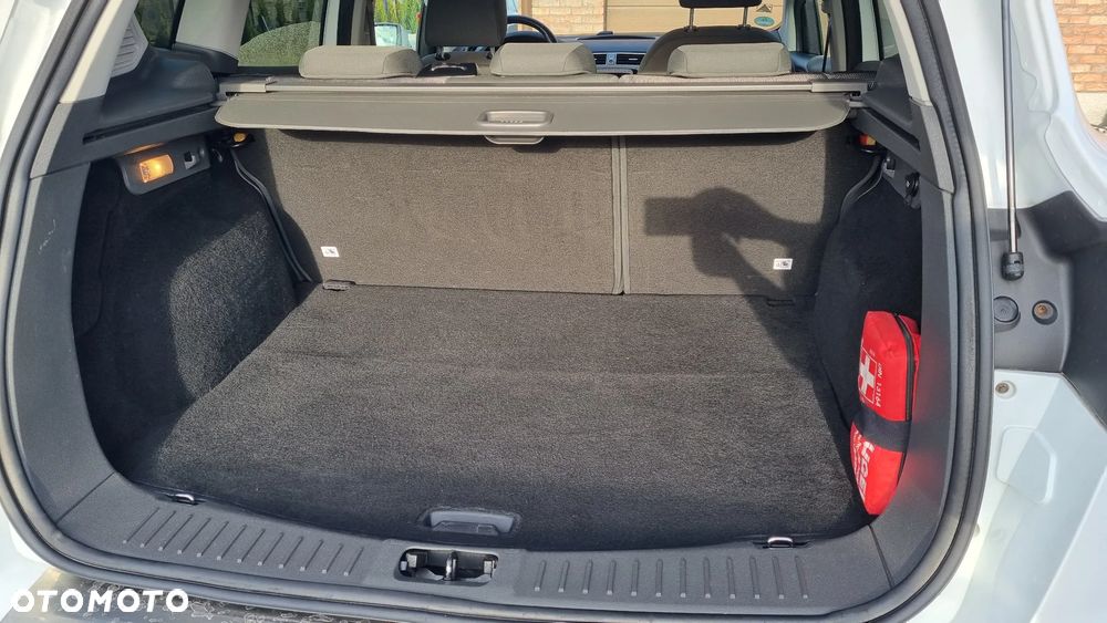 Ford Kuga 2.0 TDCi 4x4 Champions Edition - 29