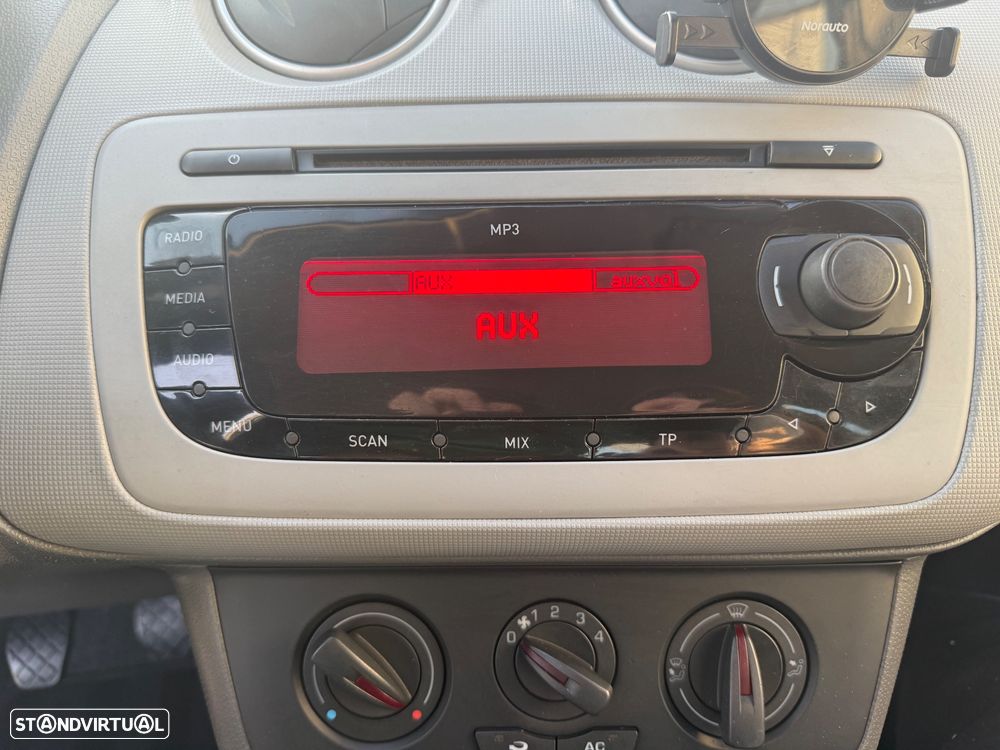 SEAT Ibiza 1.2 12V Reference - 9