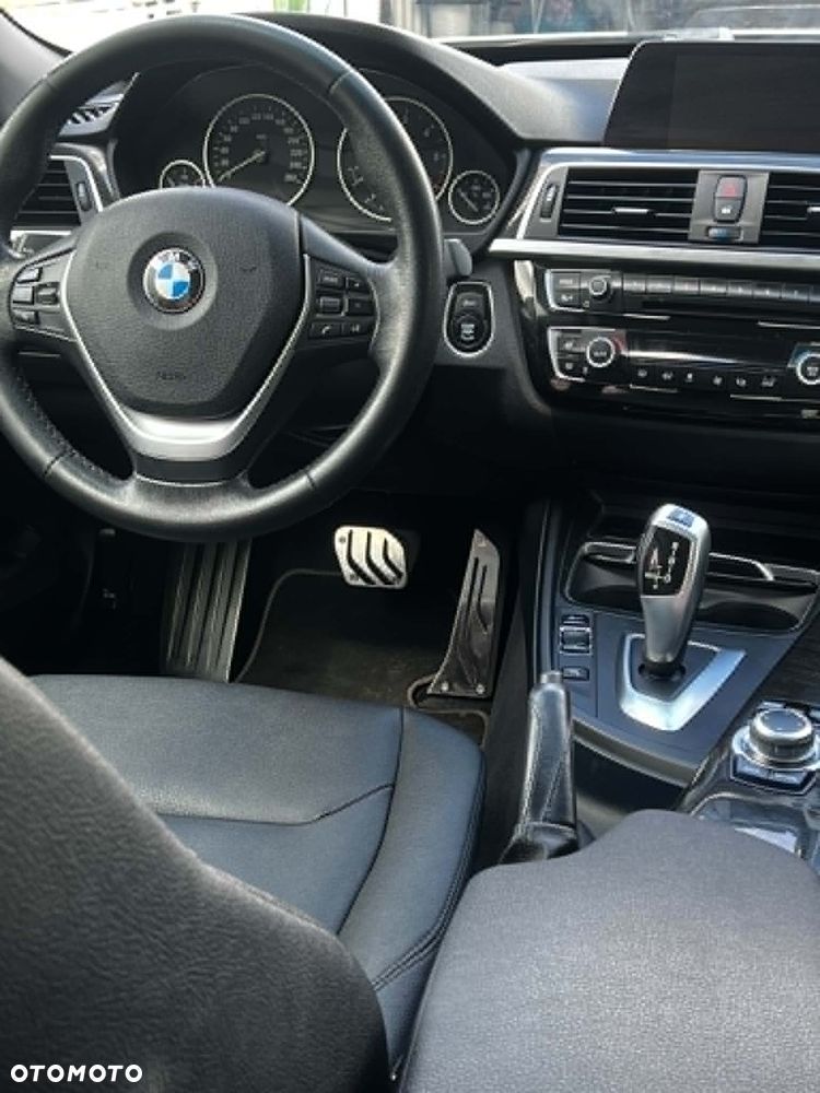 BMW Seria 3 318d Luxury Line - 35