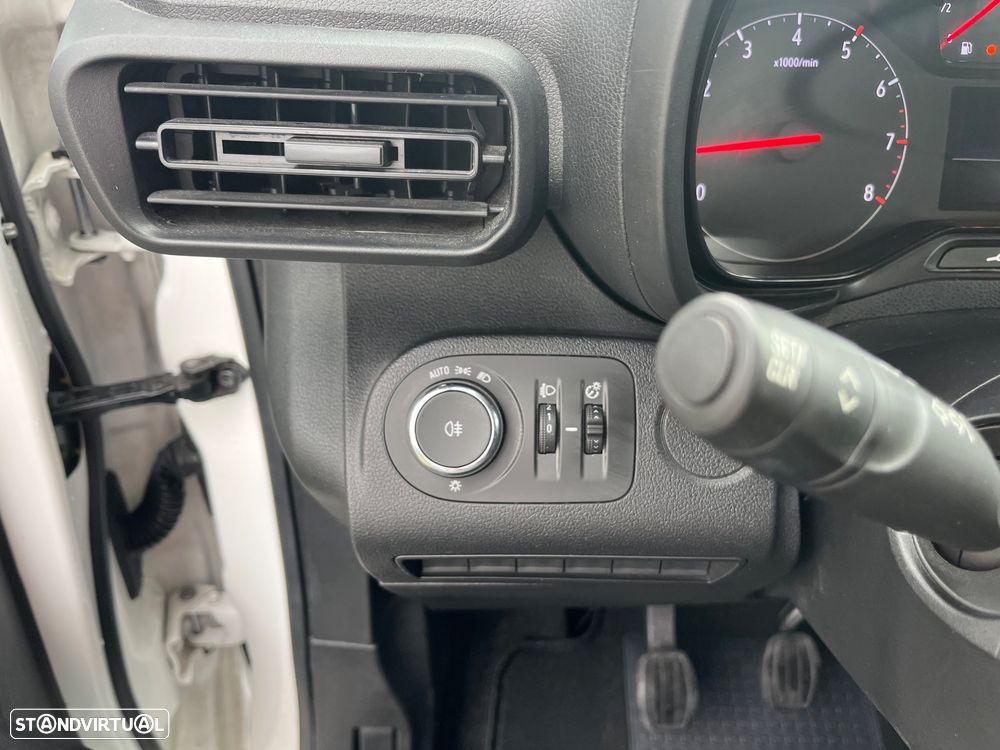 Opel Combo 1.5 CDTi L1H1 Enjoy - 34
