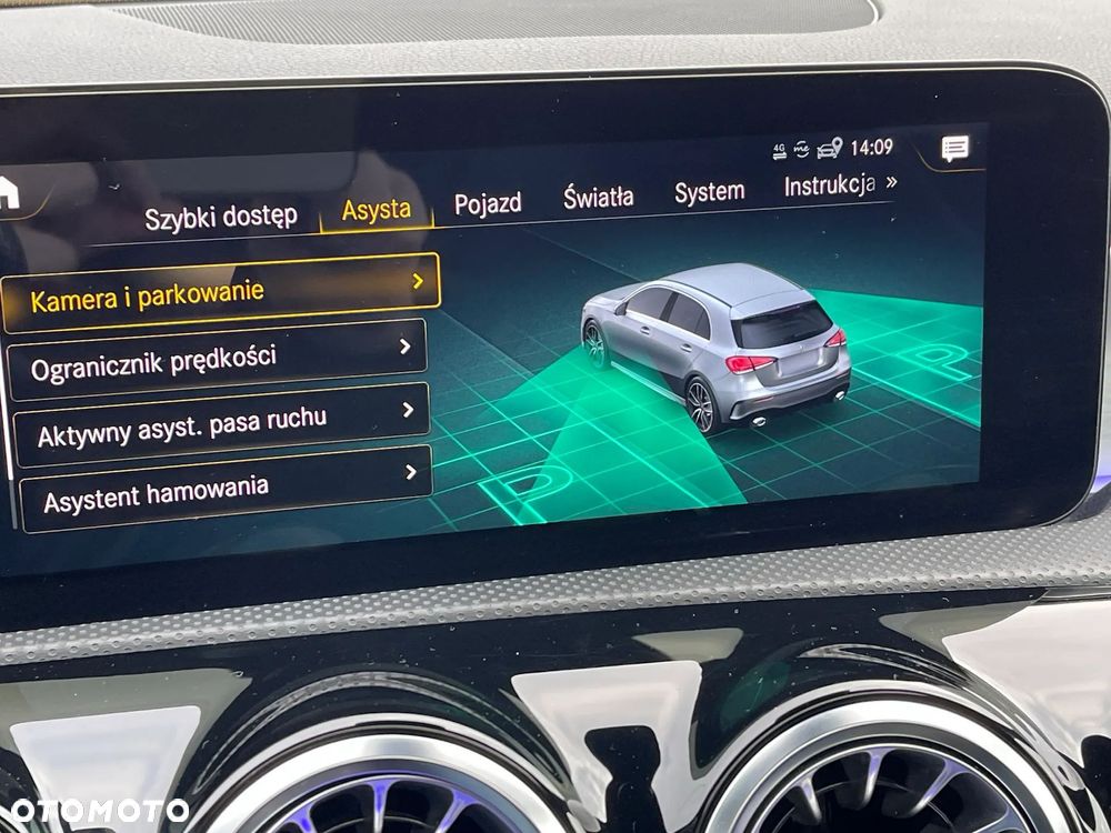 Mercedes-Benz Klasa A 35 AMG 4-Matic 7G-DCT - 30