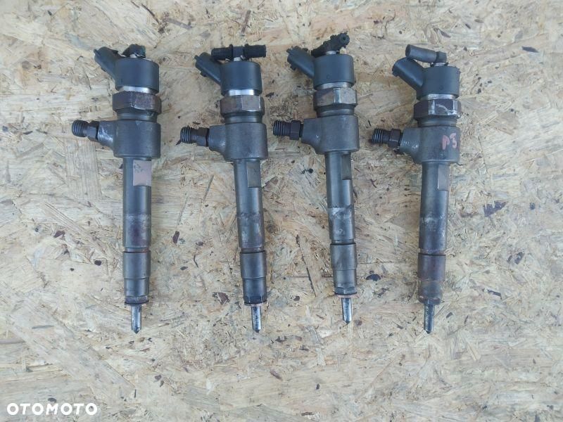 WTRYSKIWACZ WTRYSKI 4 SZT KPL FIAT ALFA ROMEO 1.9 JTD 0445110119 - 1