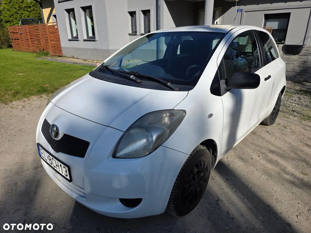 Toyota Yaris 1.0 Luna A/C - 1