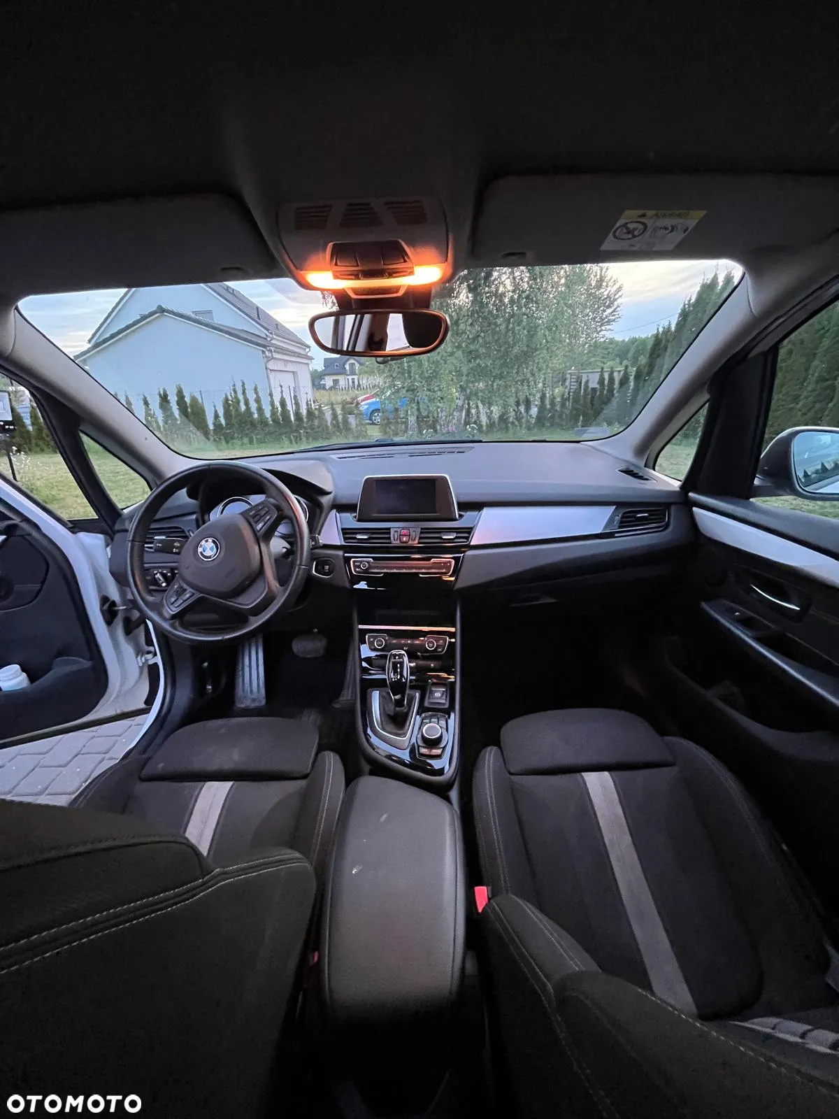 BMW Seria 2 218d Advantage - 9