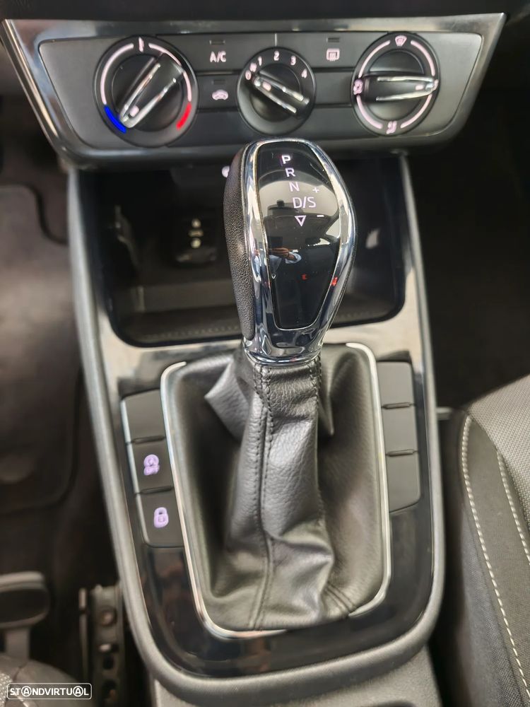 Skoda Fabia 1.0 TSI Ambition DSG - 8