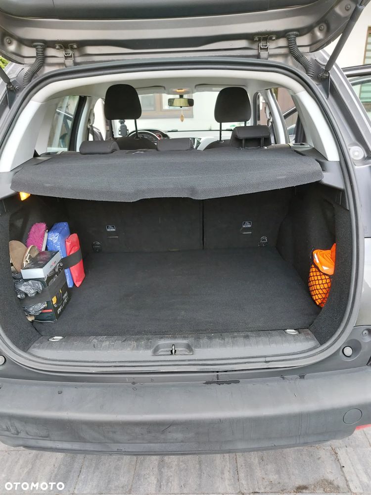 Peugeot 2008 - 9