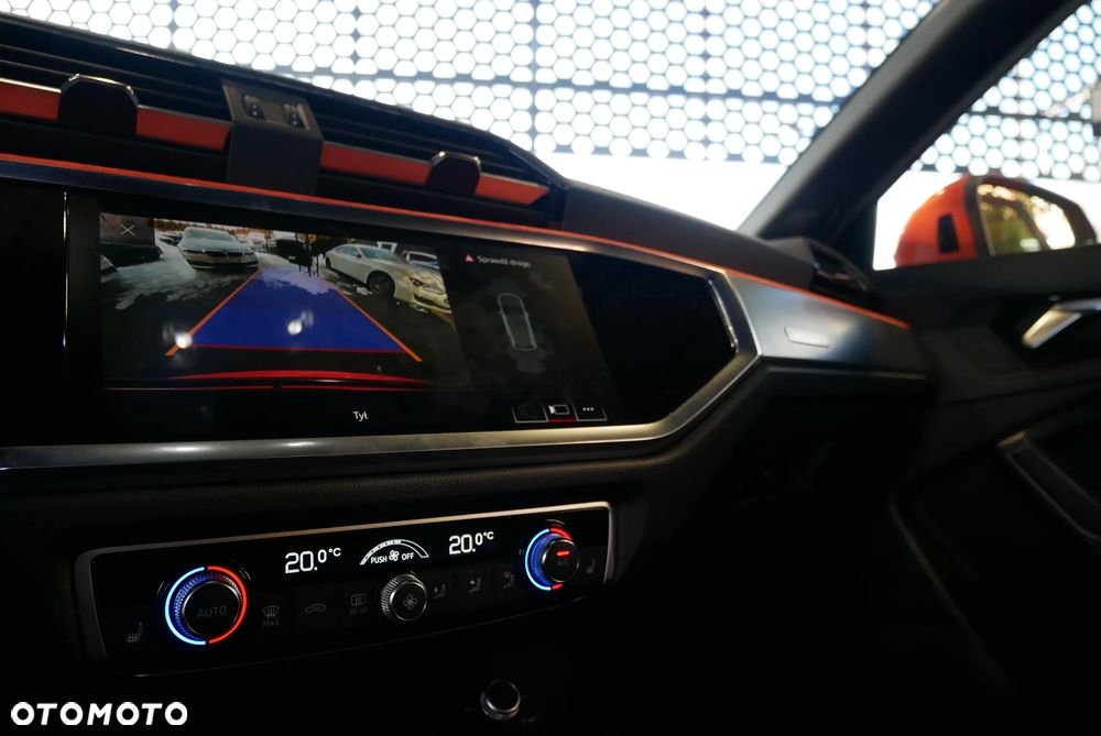 Audi Q3 40 TFSI Quattro S-Line S tronic - 25