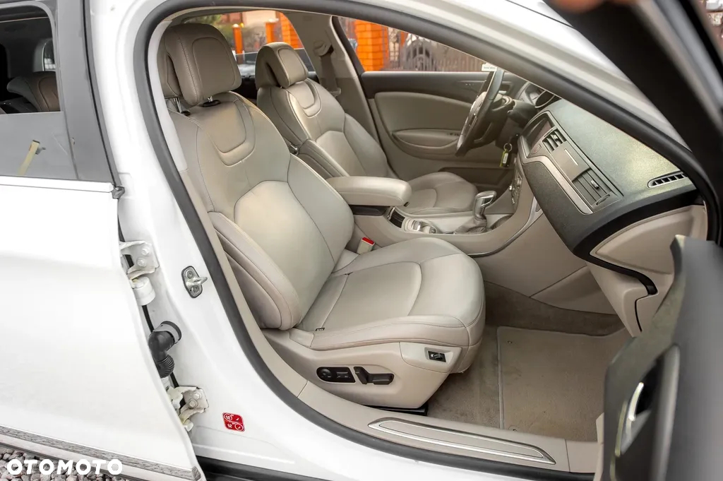 Citroën C5 3.0 HDi V6 Exclusive Equilibre Navi - 21