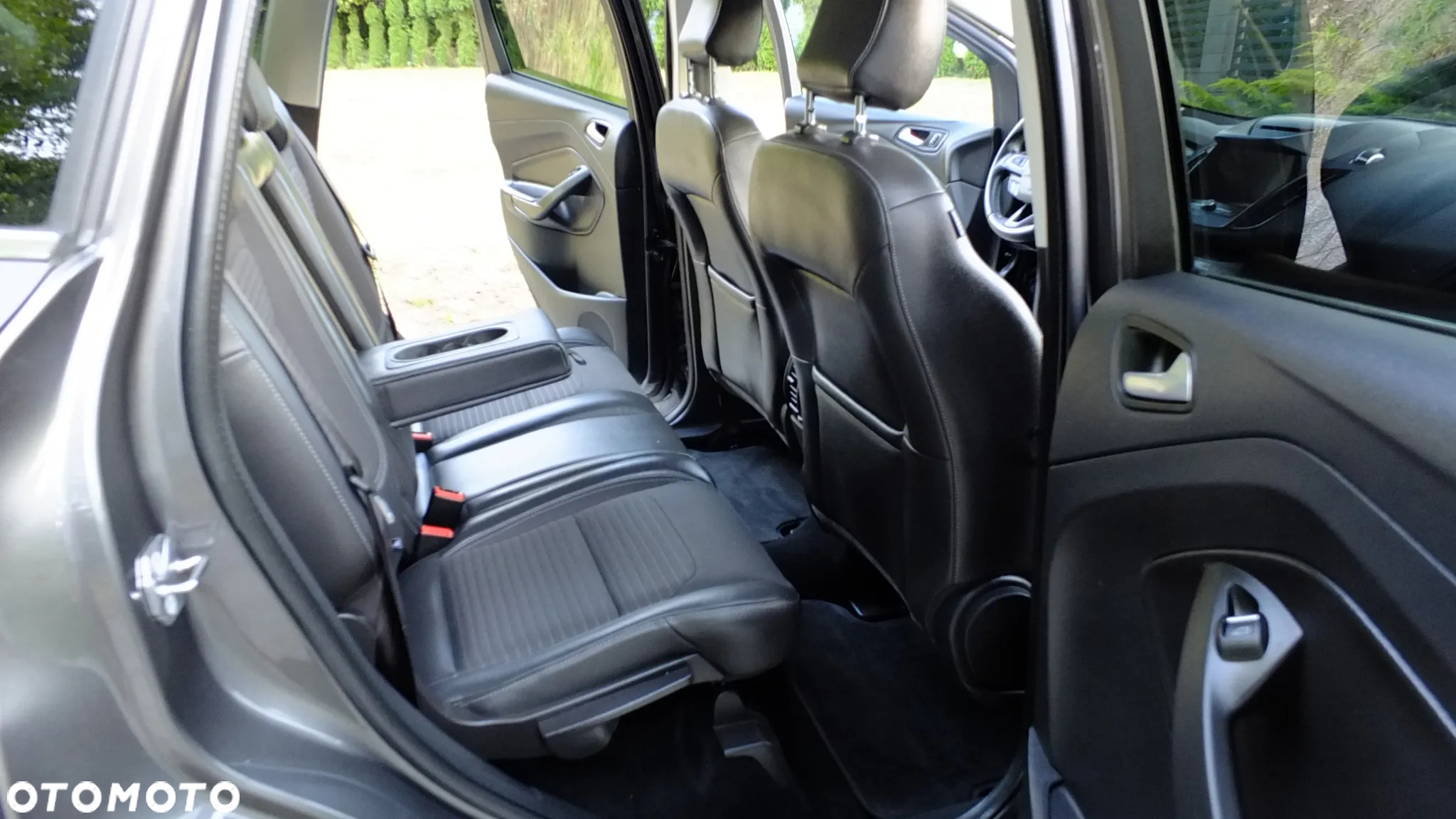 Ford Kuga 1.5 EcoBoost FWD Edition ASS MMT6 - 17
