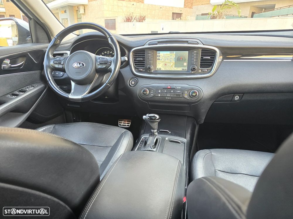 Kia Sorento 2.2 CRDi TX Aut. - 24