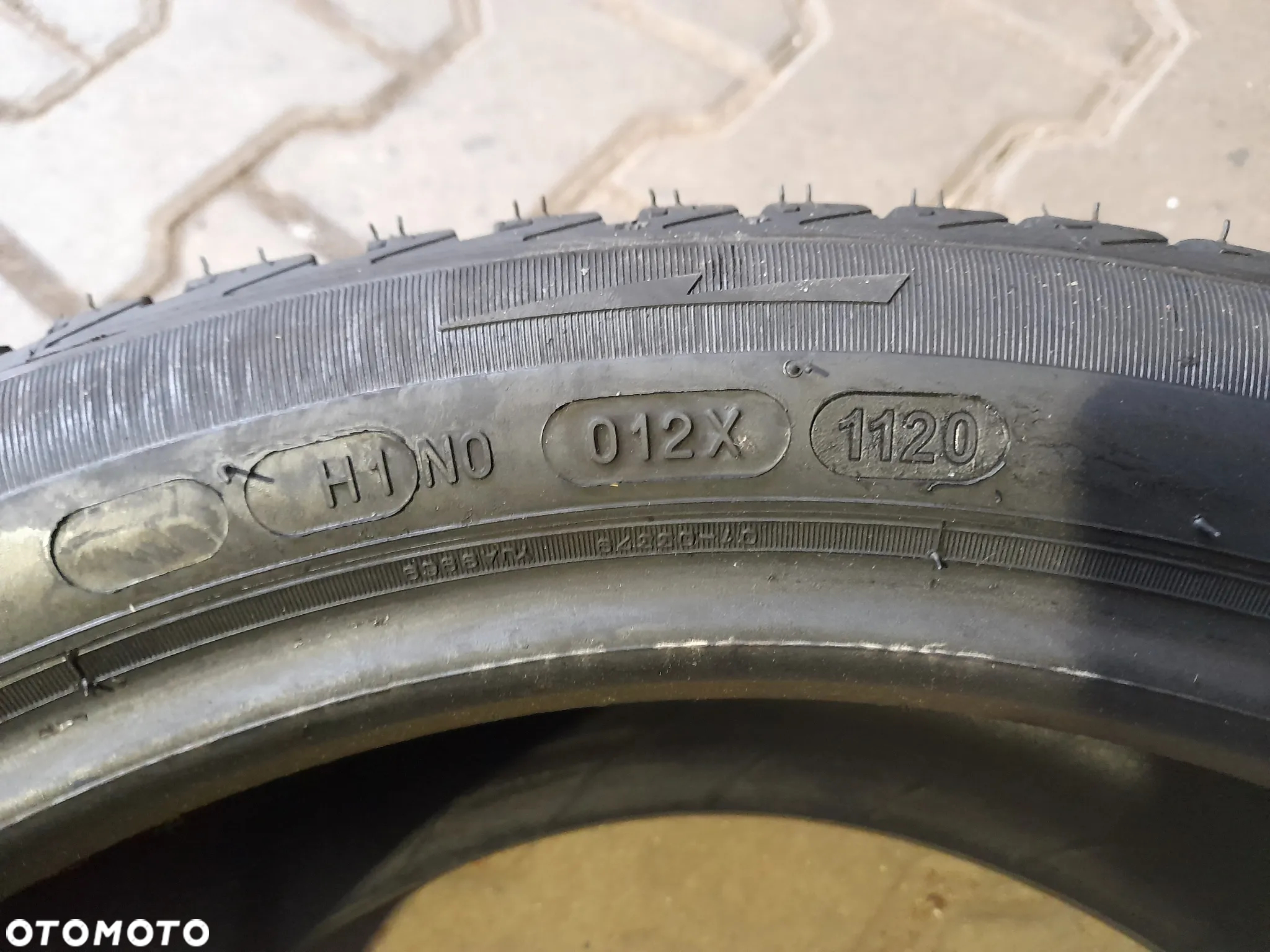 Opona zimowa Michelin Alpin A4 215/45 17 M+S - 4