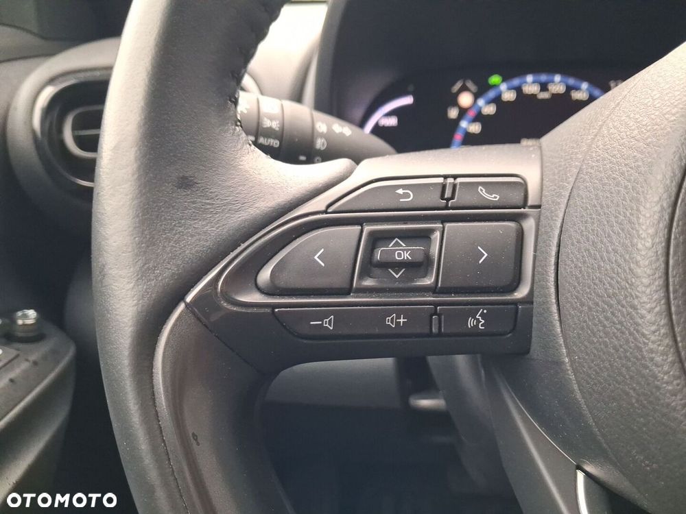 Toyota Yaris Cross Hybrid 1.5 Comfort - 18