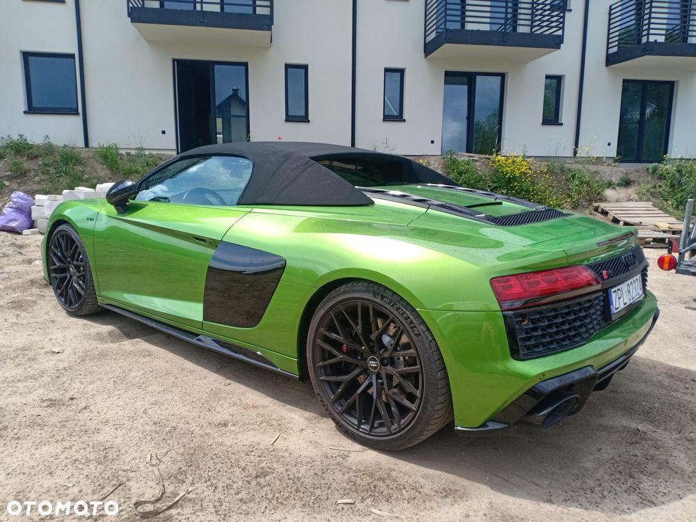 Audi R8 Spyder V10 RWD Performance - 15