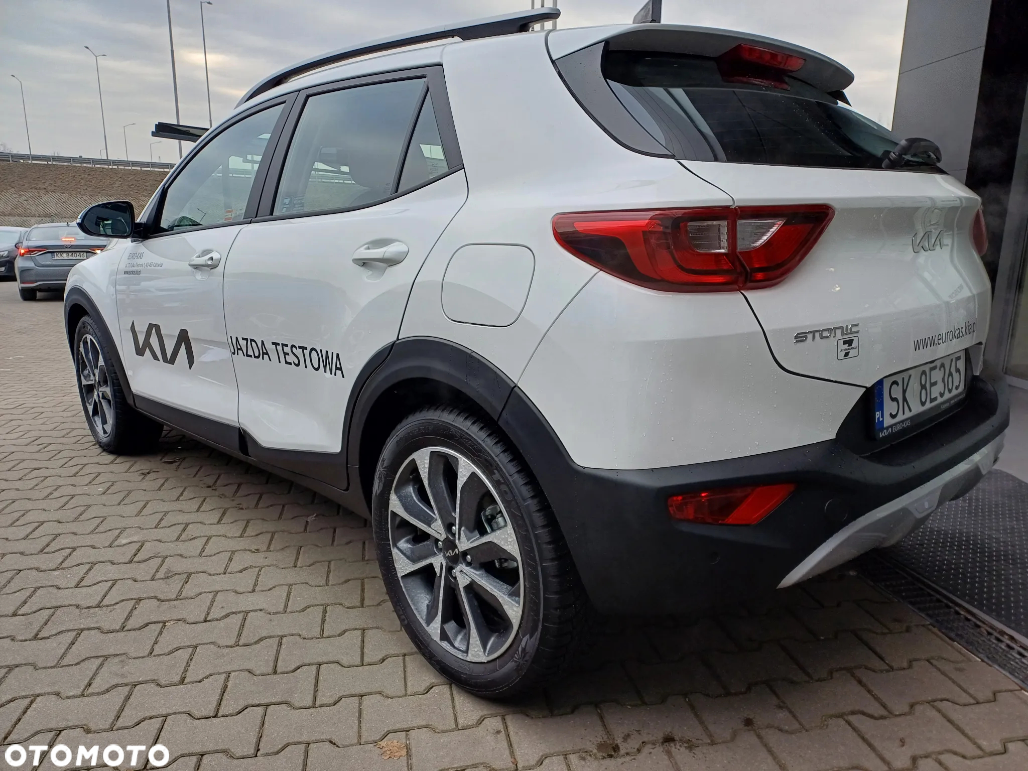 Kia Stonic 1.0 T-GDI L - 3