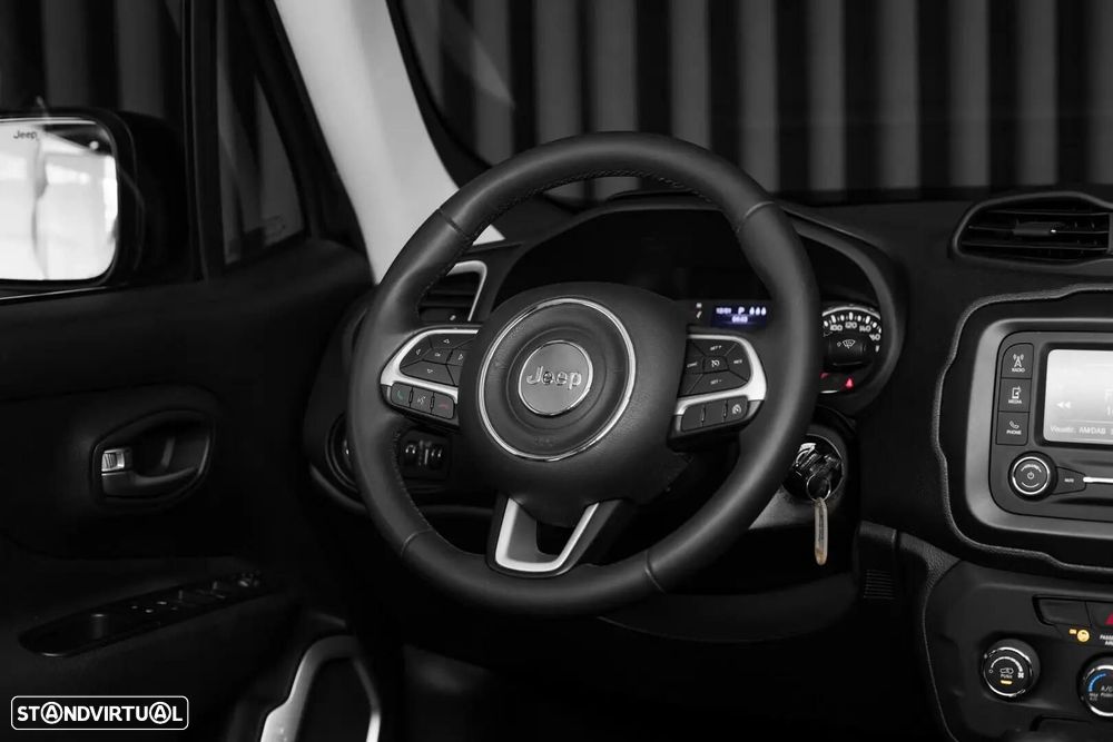 Jeep Renegade - 17