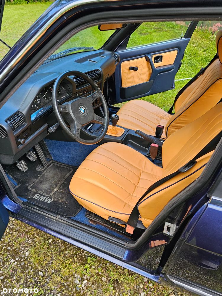 BMW Seria 3 ver-320i - 5