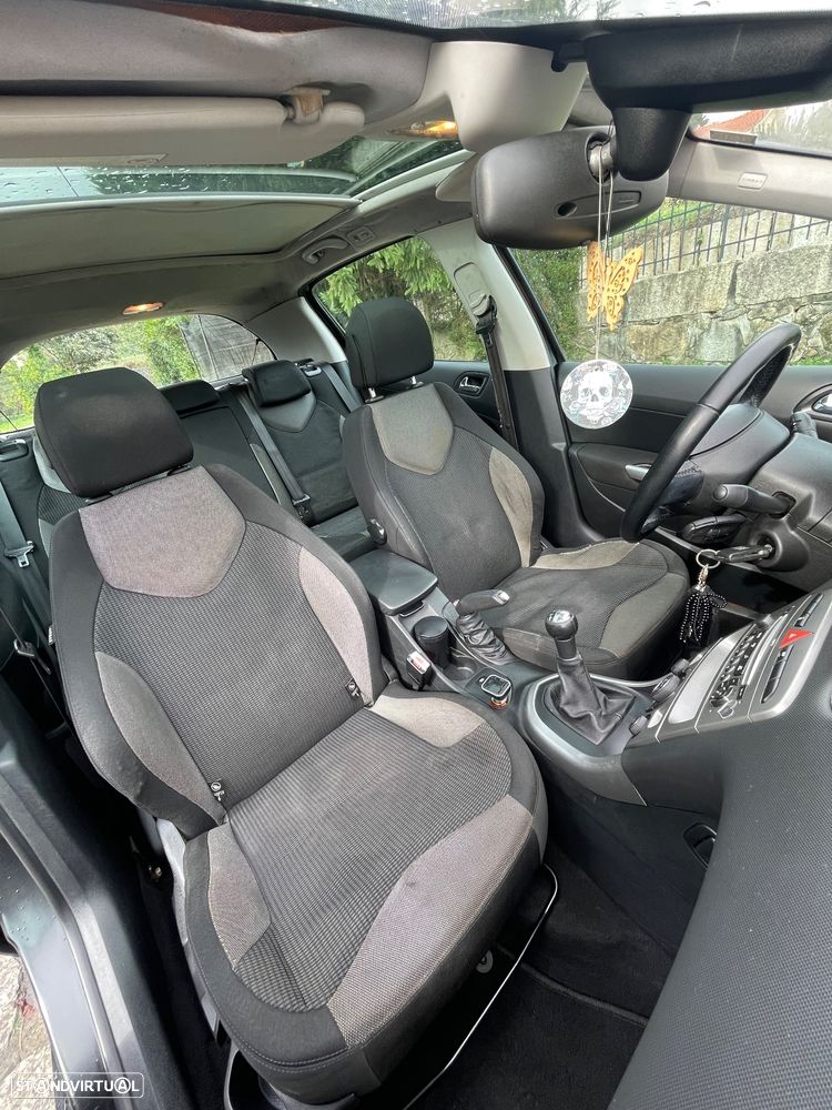 Peugeot 308 1.6 HDi Sport - 11