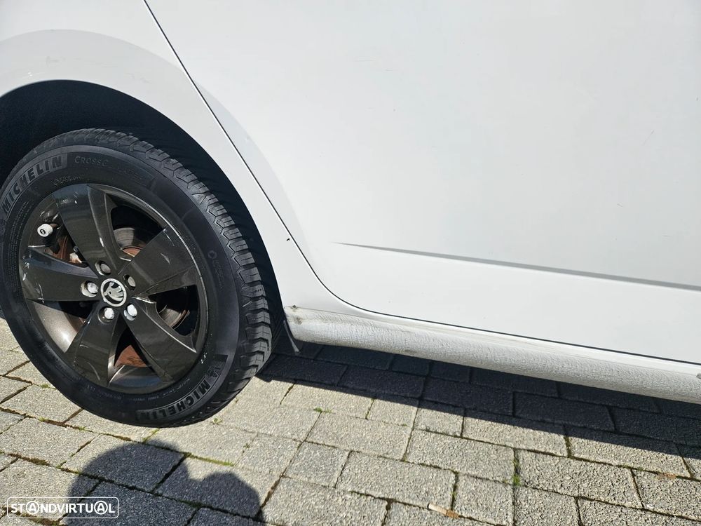 Skoda Fabia Break 1.2 TSi Active DSG - 21