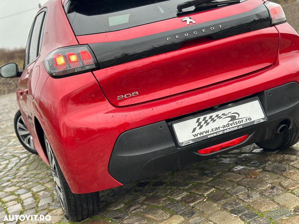 Peugeot 208 1.2 L PureTech STT Allure - 13