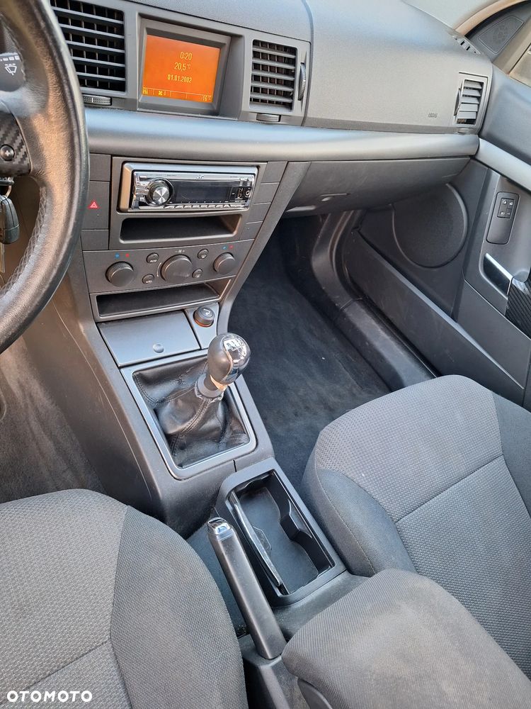 Opel Vectra 1.8 - 16