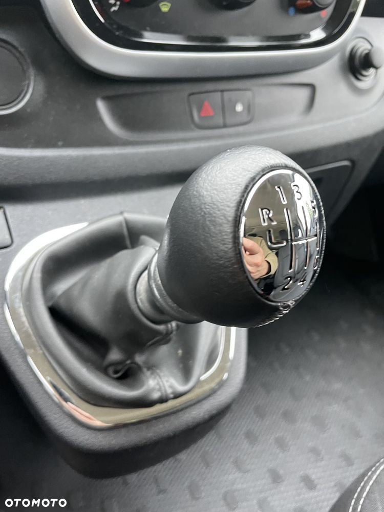 Renault Trafic - 39