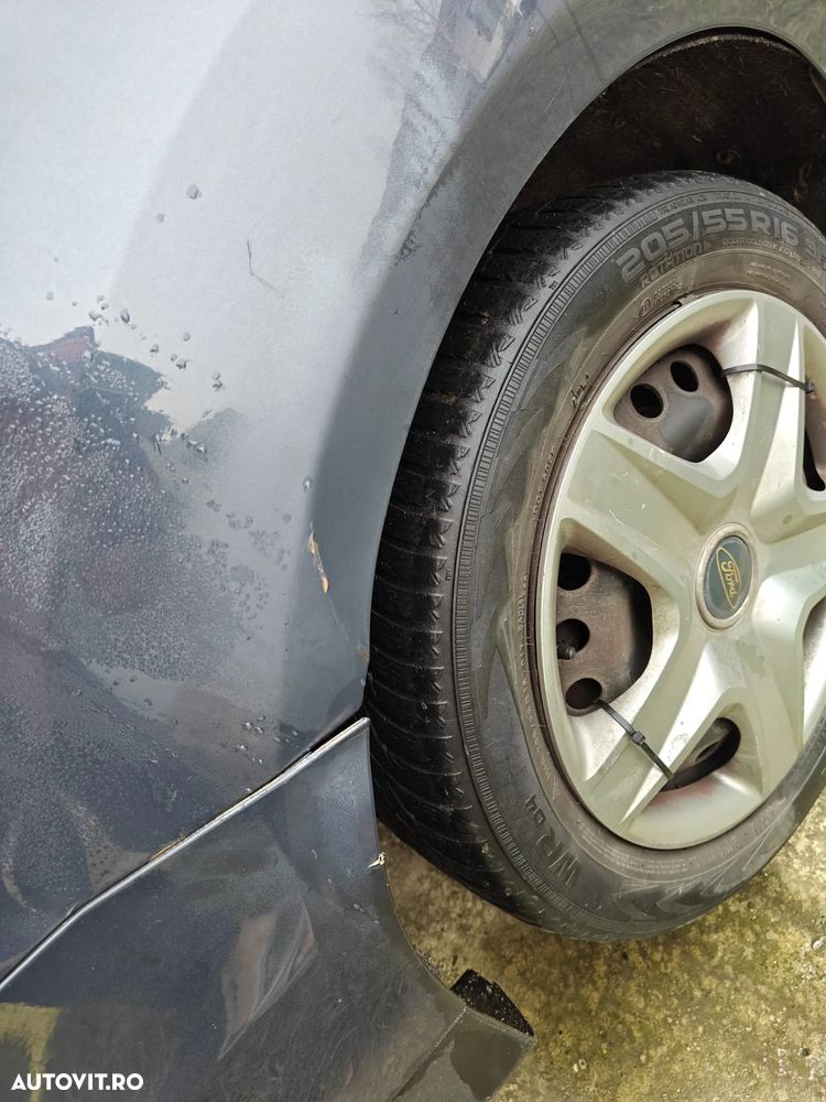 Ford Focus Turnier 1.6 TDCi DPF Trend - 11