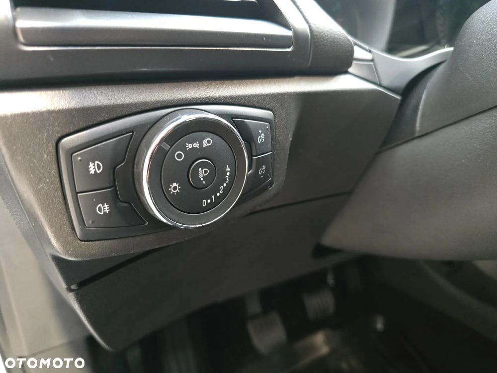 Ford Mondeo 1.5 EcoBoost Ambiente - 12