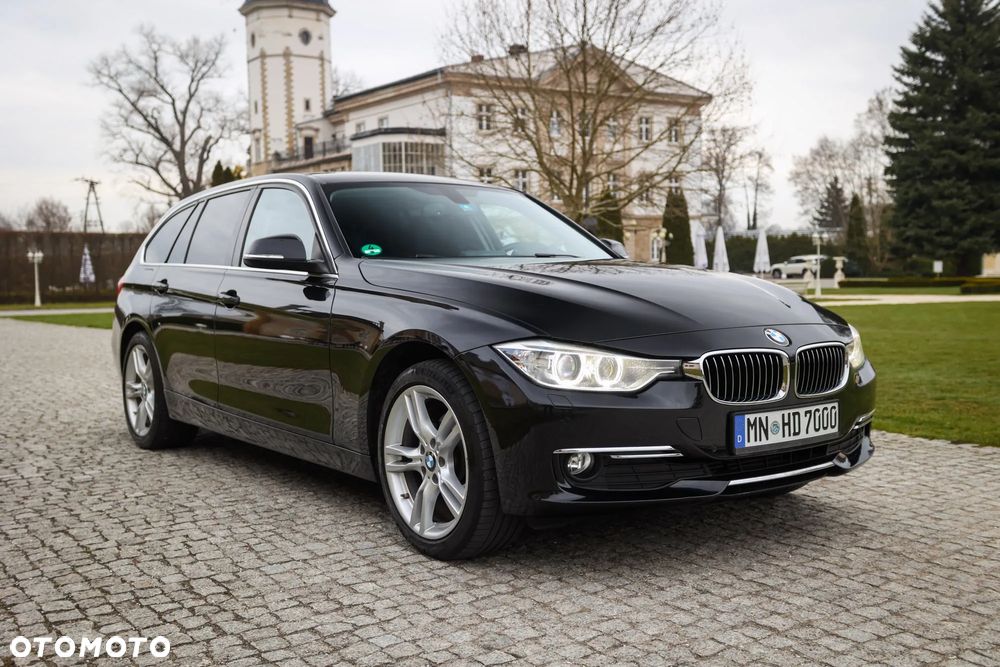 BMW Seria 3 320d xDrive Sport-Aut Luxury Line - 12