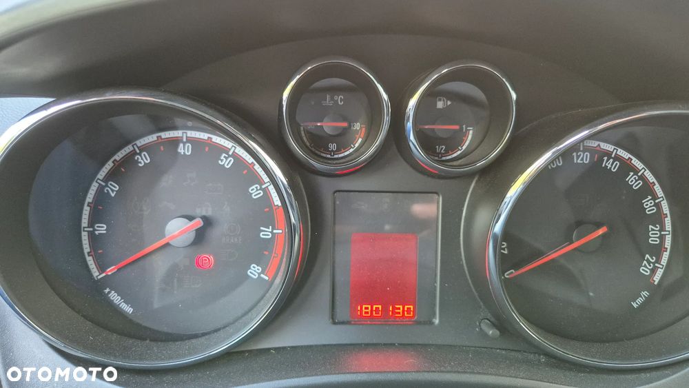 Opel Meriva - 9