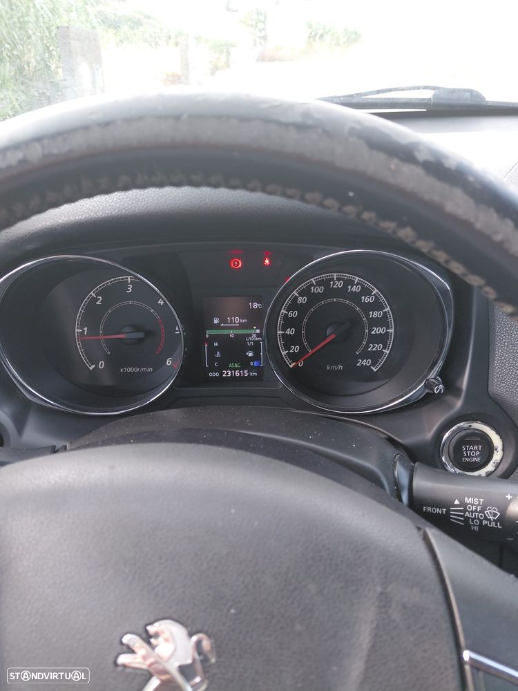 Peugeot 4008 HDI FAP 115 Stop & Start Allure - 2