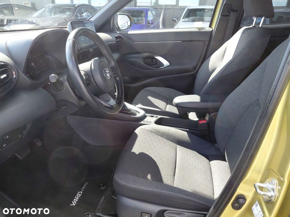 Toyota Yaris Cross Hybrid 1.5 Comfort - 15