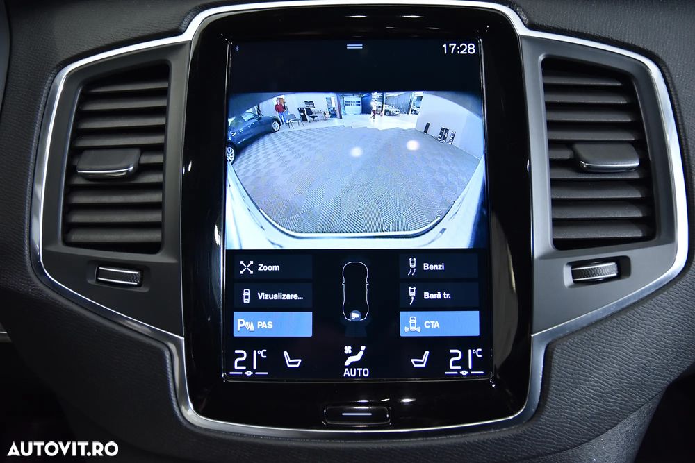 Volvo XC 90 - 21