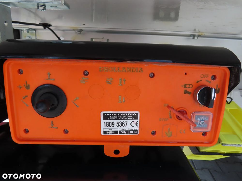 Volkswagen Crafter 50 BiTDI 2.0 177 KM Mroźnia -29 st.C + Winda Załadowcza DHOLLANDIA 750 Kg UDŹWIG, Grube Ściany Chłodnia Boczne Drzwi IGLOOCAR Rozstaw Osi 4490 mm, DMC 3500 Kg, Kat. Prawa Jazdy B, Tylne Koła Bliźniacze WZMACNIANY, Tempomat, Asystent Jazdy Stan Wizualny I Techniczny NOWY Tak Jak Z Taśmy Produkcyjnej Gotowy Dostępny OKAZJA POLECAM - 17