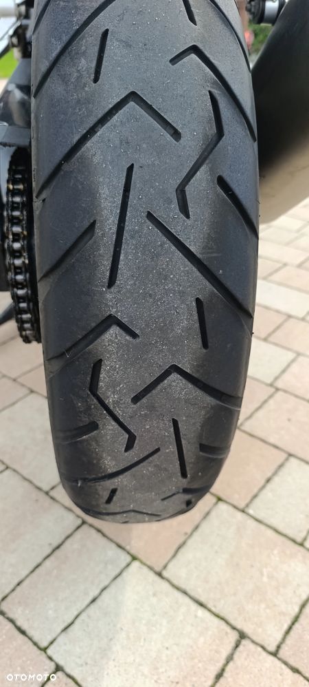 Suzuki V-STROM - 33
