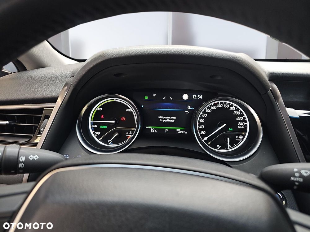 Toyota Camry 2.5 Hybrid Comfort CVT - 15