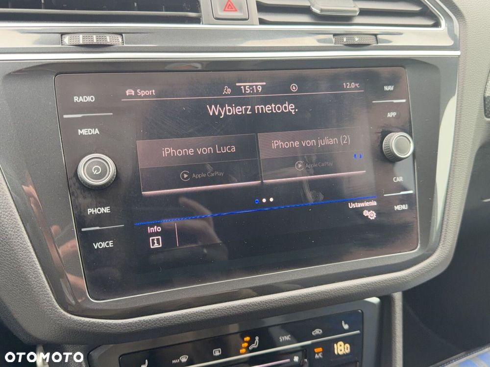 Volkswagen Tiguan - 31