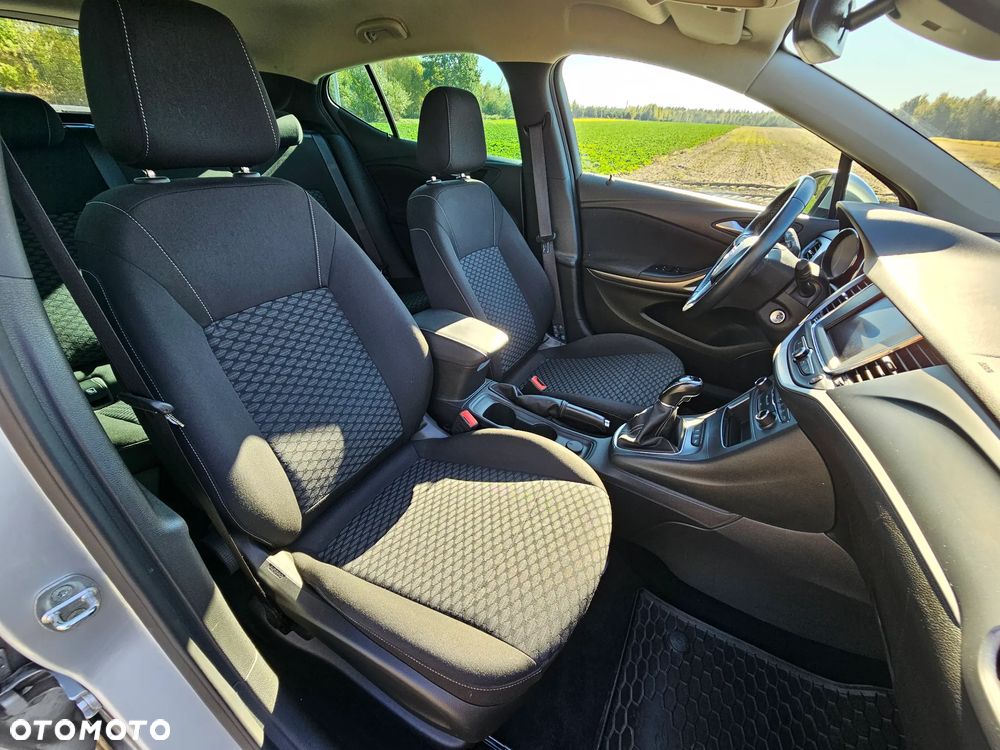 Opel Astra 1.5 CDTI Edition S&S - 12